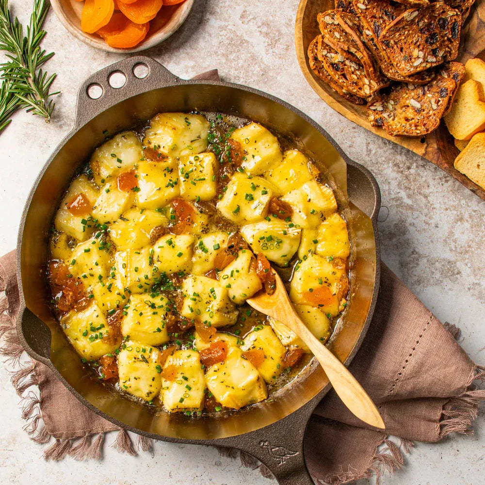 Baked Brie with Honeyed Apricots