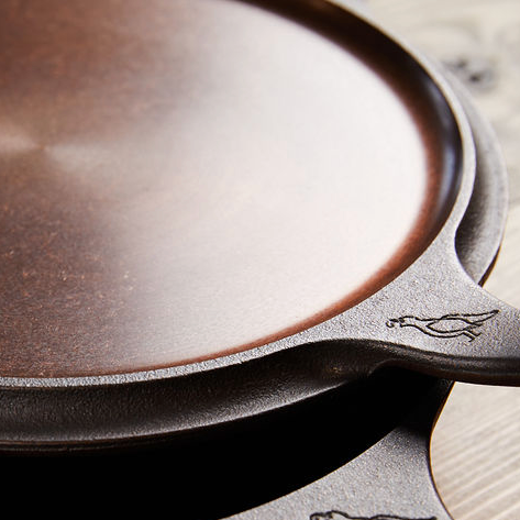 12 Cast Iron Flat Top Griddle - Farmhouse Spits and Spoons